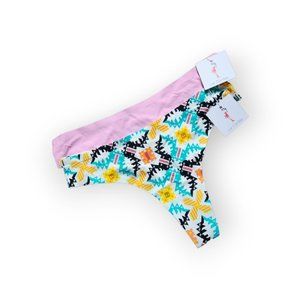 LIZ Corday NWT women's panties thong size XL 2 pair